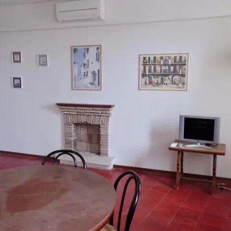 S239 - Sirolo, Trilocale In Piazza Con Aria Condizionata Apartamento